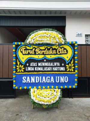 Papan Bunga Duka di Gido